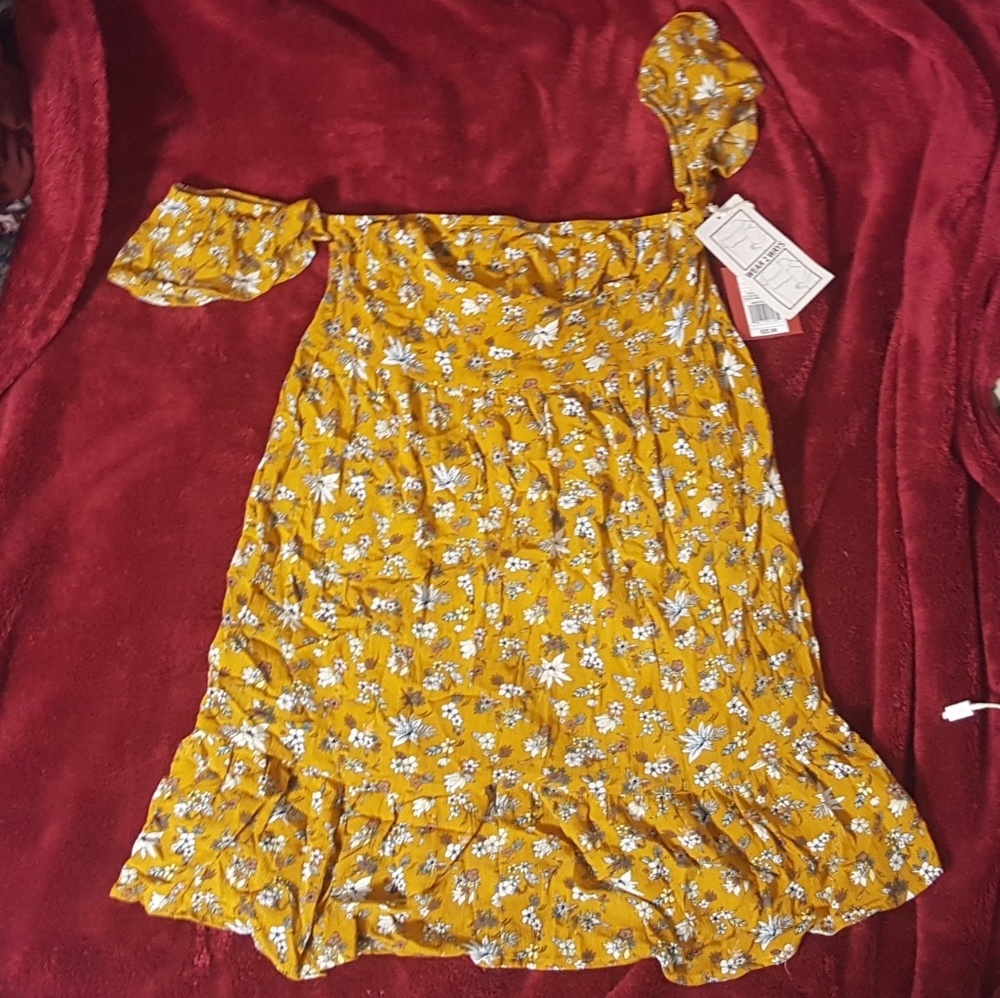 NWOT Mustard Yellow Blouse